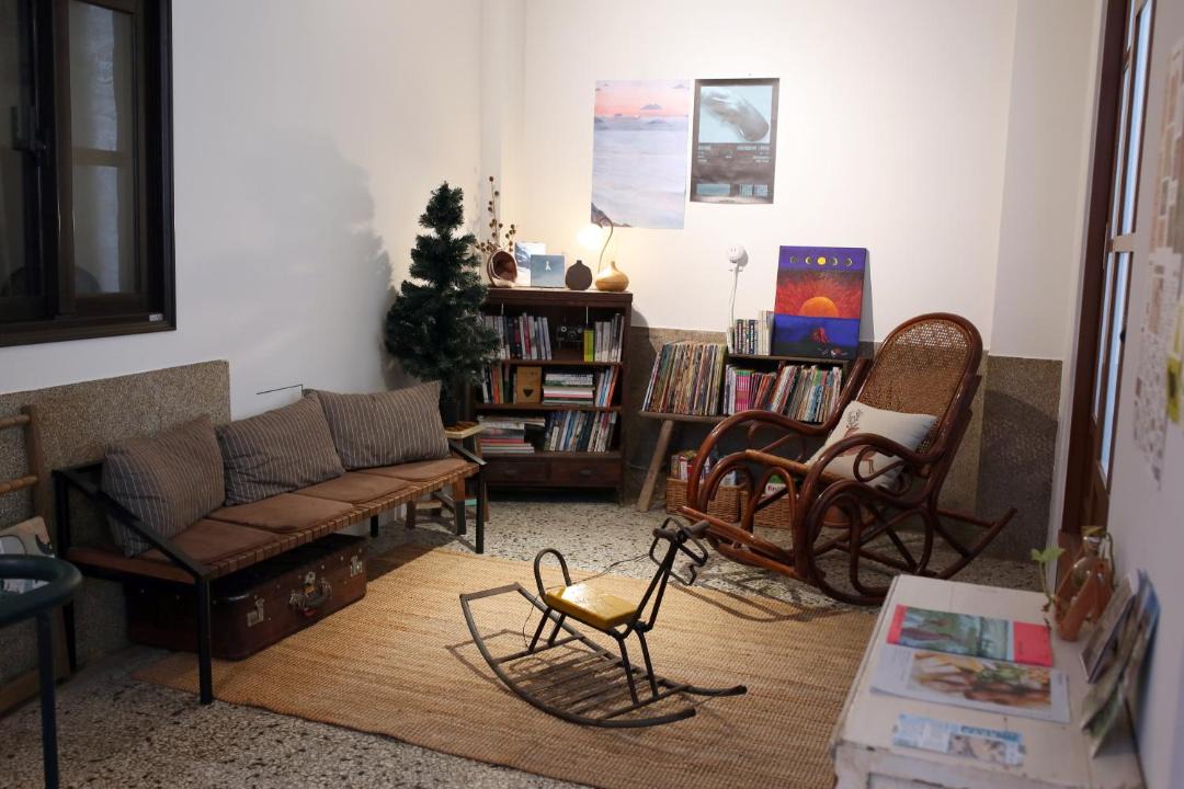 Photo of Livingroom in West Central District