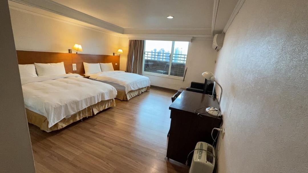 Photo of Bedroom in East District