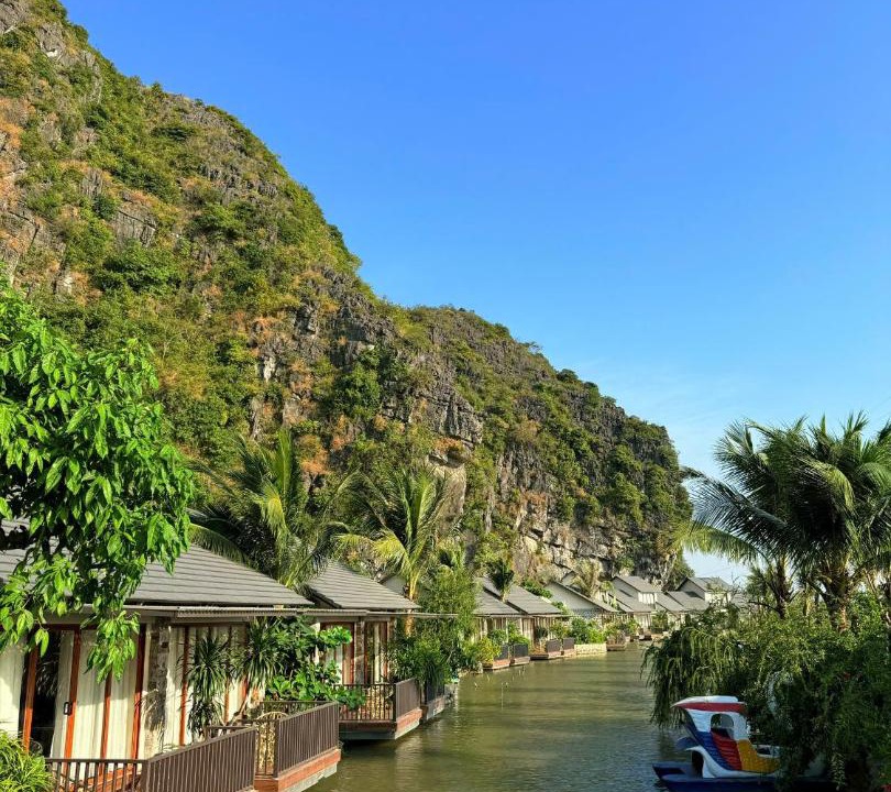 Photo of Others in Hoa Lu