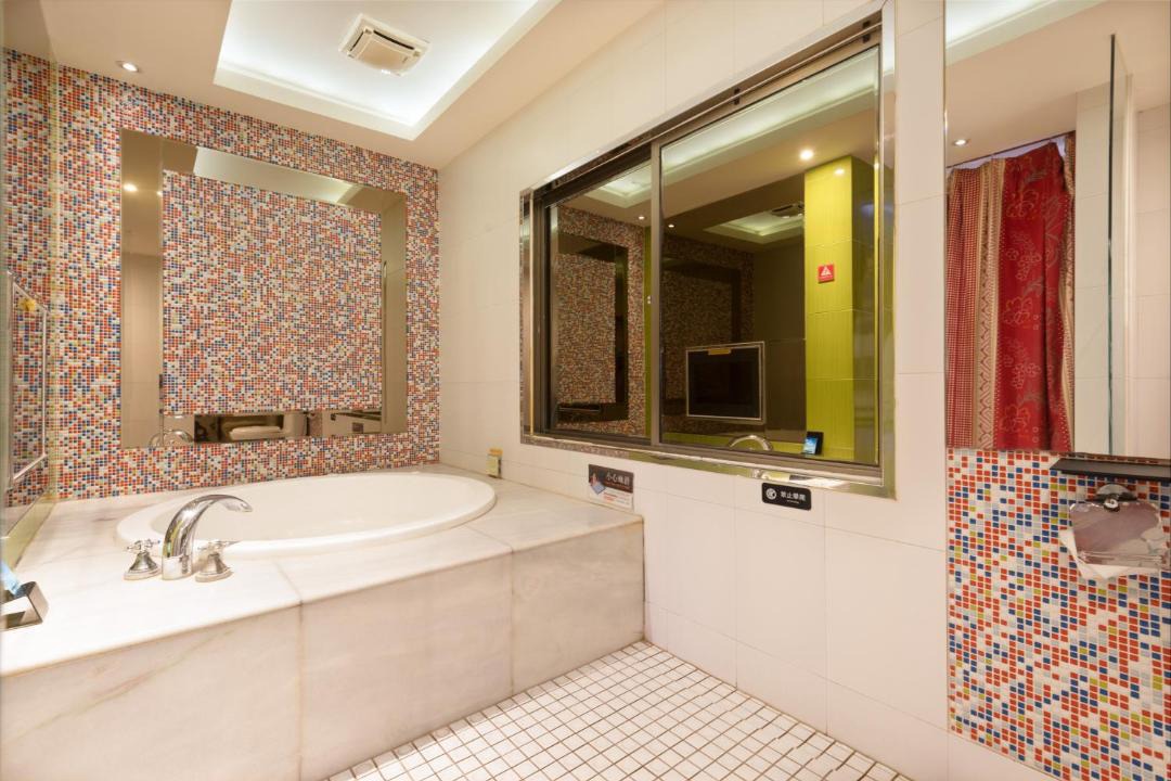 Photo of Bathroom in Pitou