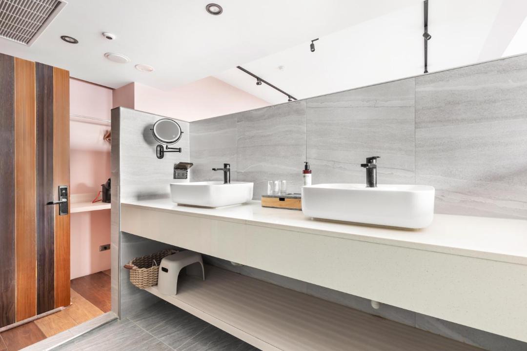 Photo of Bathroom in Sail Rock Beach
