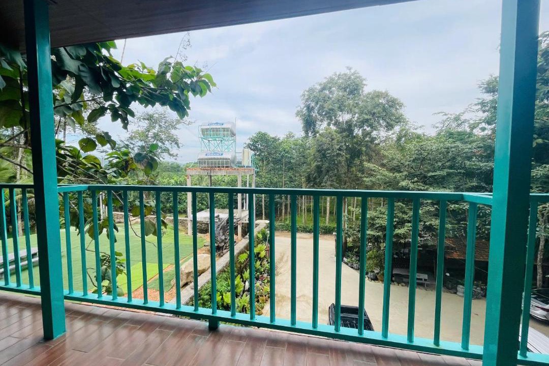 Photo of Others in Quan Tom