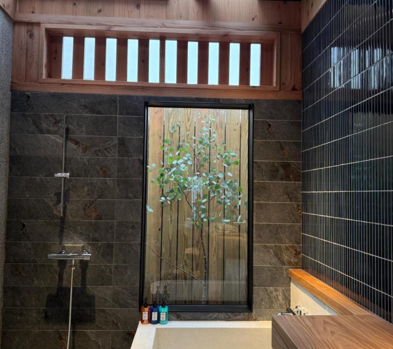 Photo of Bathroom in West District