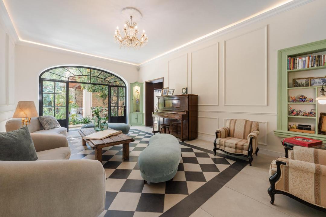 Photo of Livingroom in Lafayette