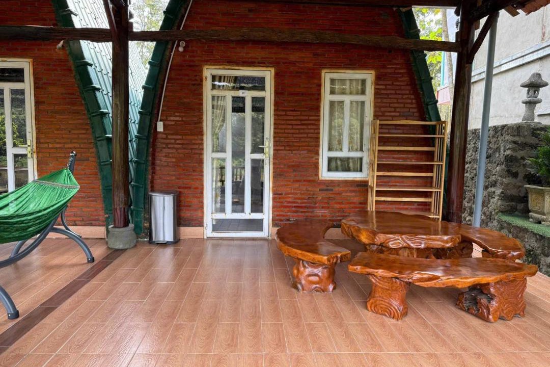 Photo of Patio Balcony in Quan Tom