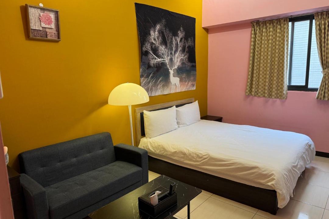Photo of Bedroom in University District