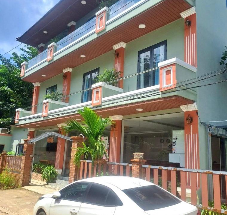 Photo of Others in Quan Tom