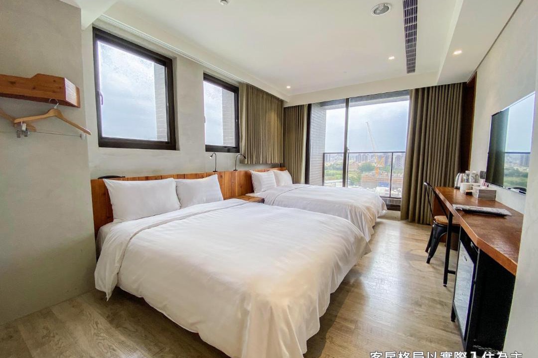 Photo of Bedroom in East District