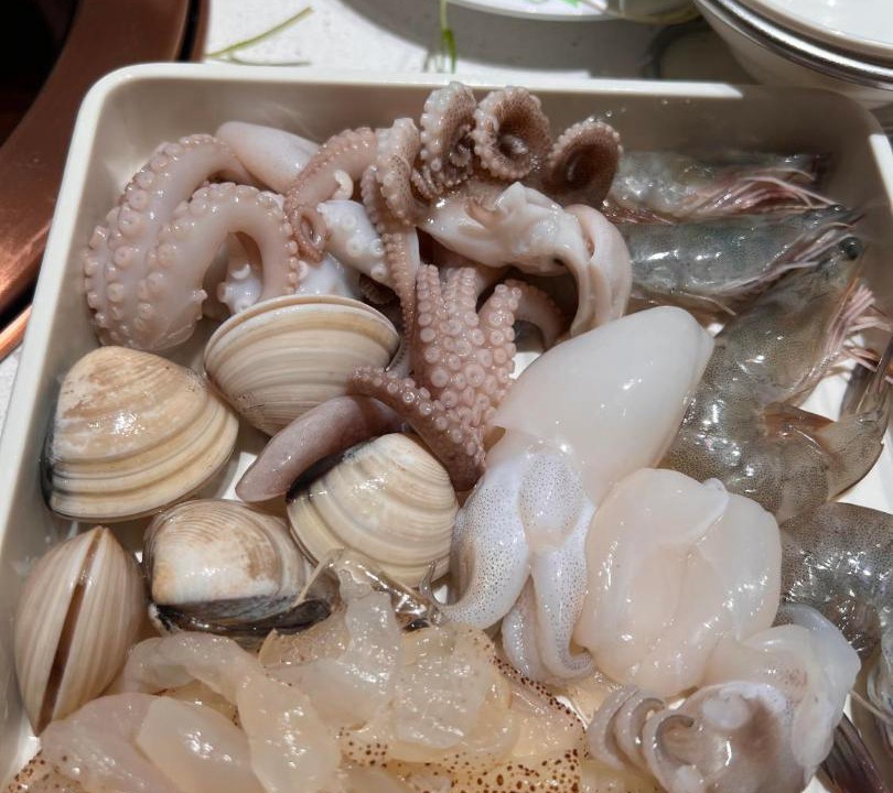 Photo of Others in District 9