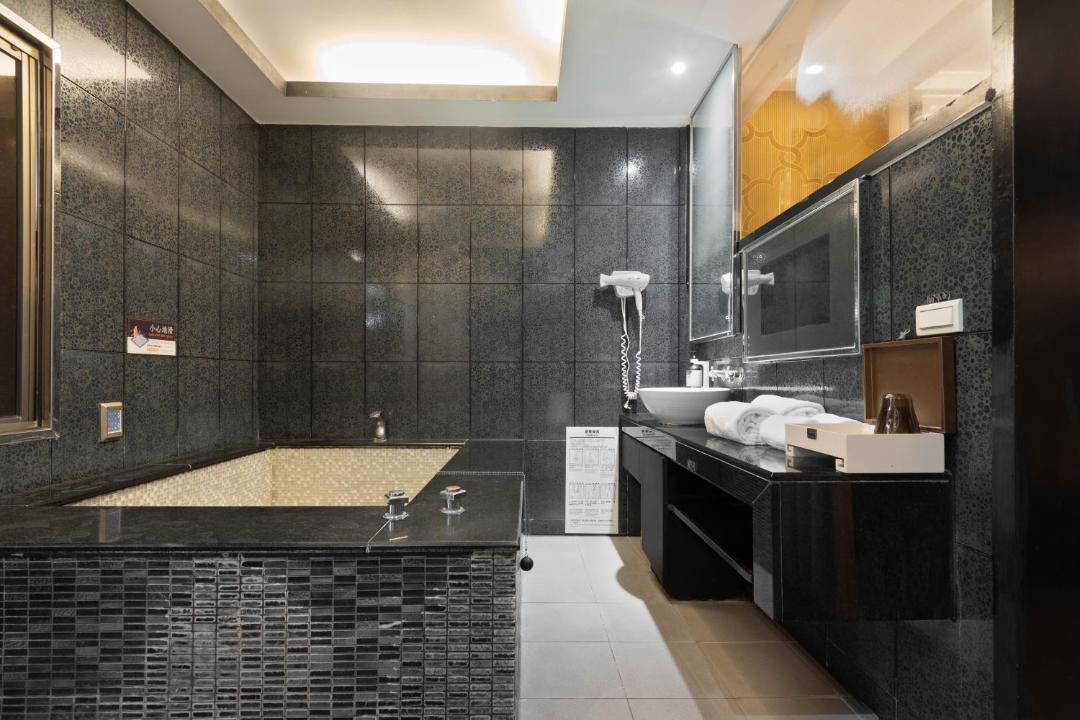 Photo of Bathroom in Pitou