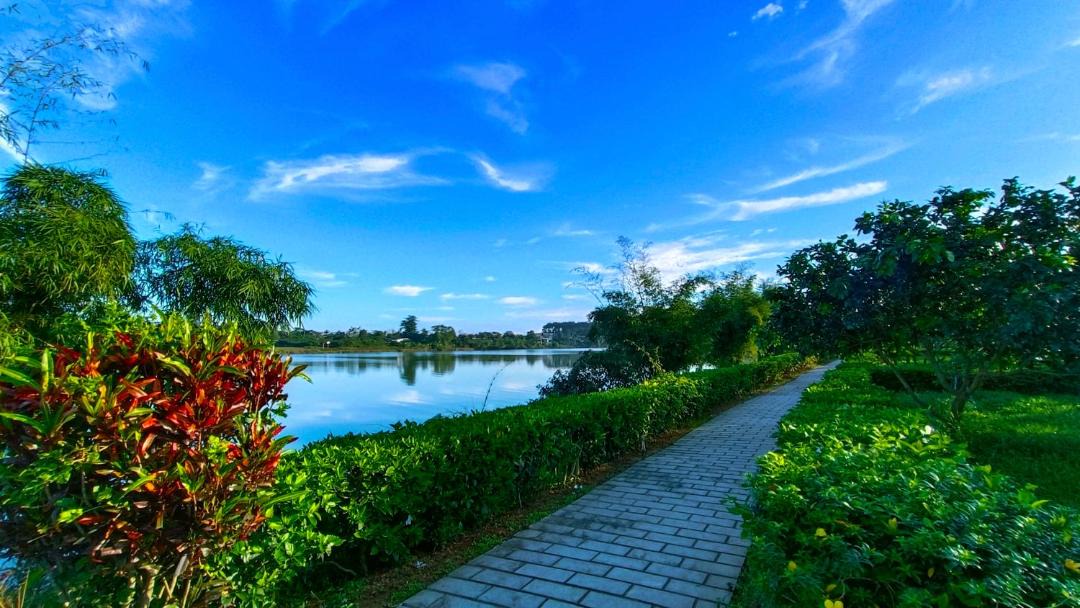 Photo of Others in Hue