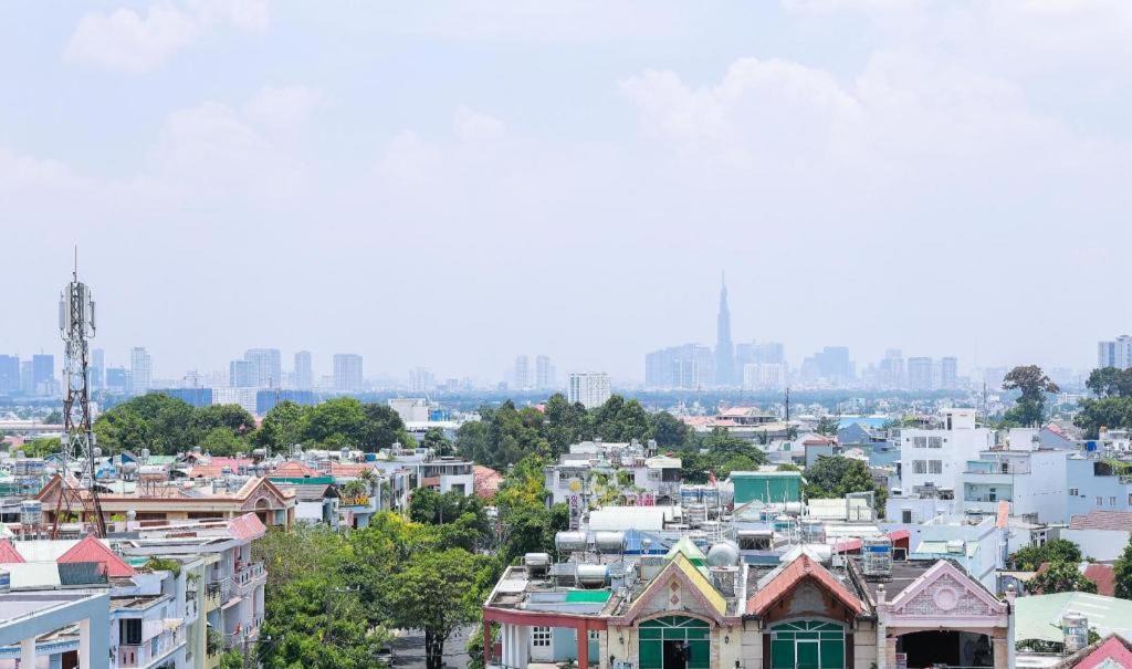 Photo of Buildings in Linh Trung IEPZ