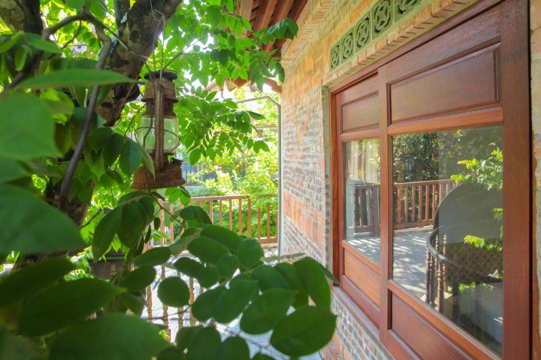 Photo of Others in Hoa Lu