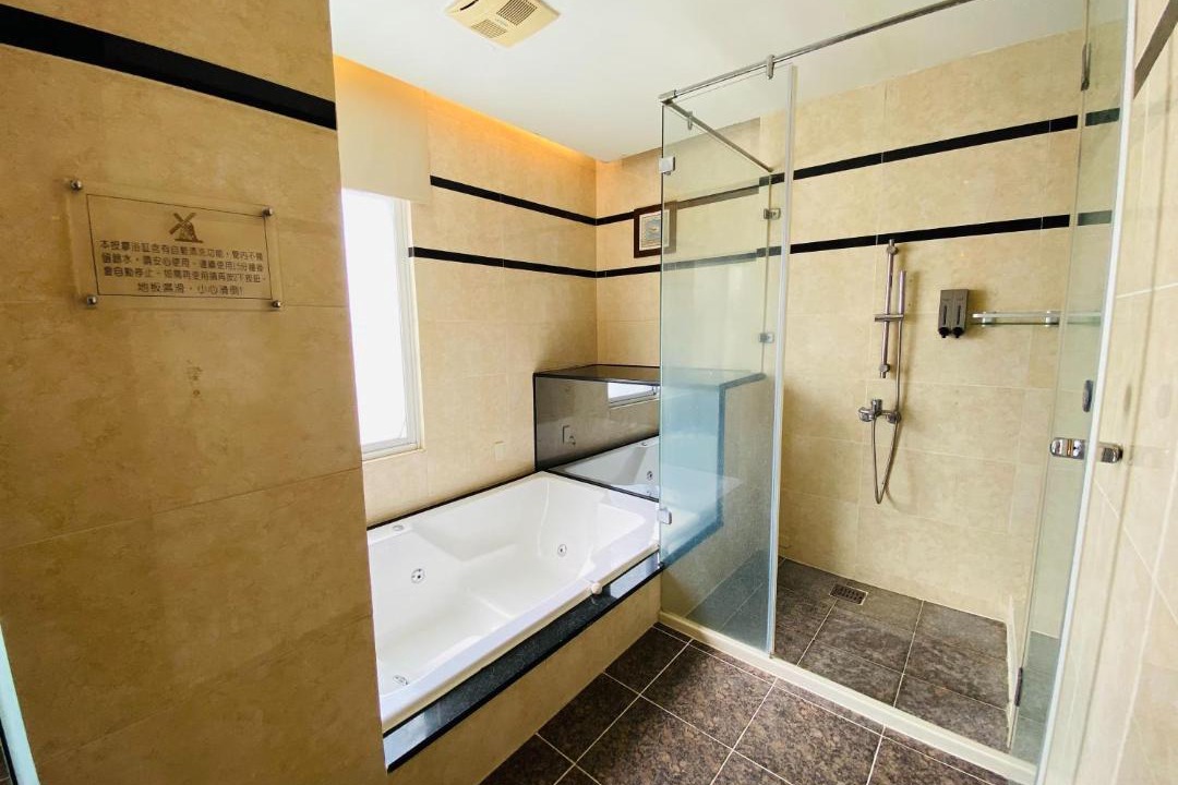 Photo of Bathroom in North District
