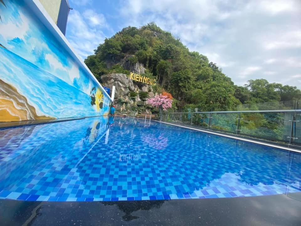 Photo of Others in Cat Ba