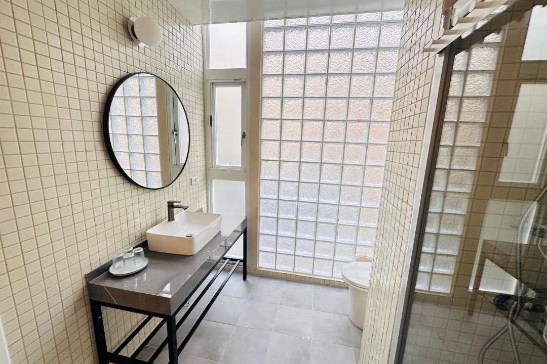 Photo of Bathroom in Donggang