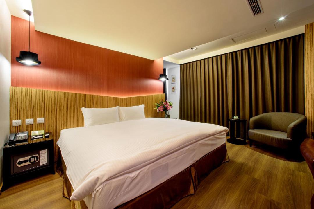 Photo of Bedroom in University District