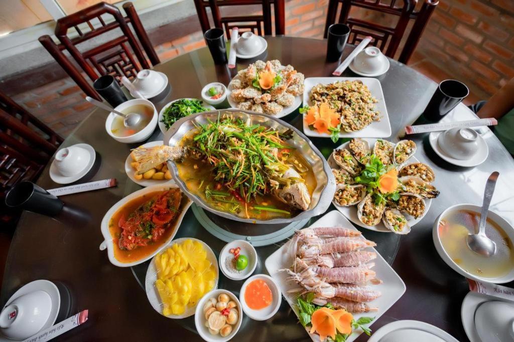 Photo of Others in Hoang Hoa
