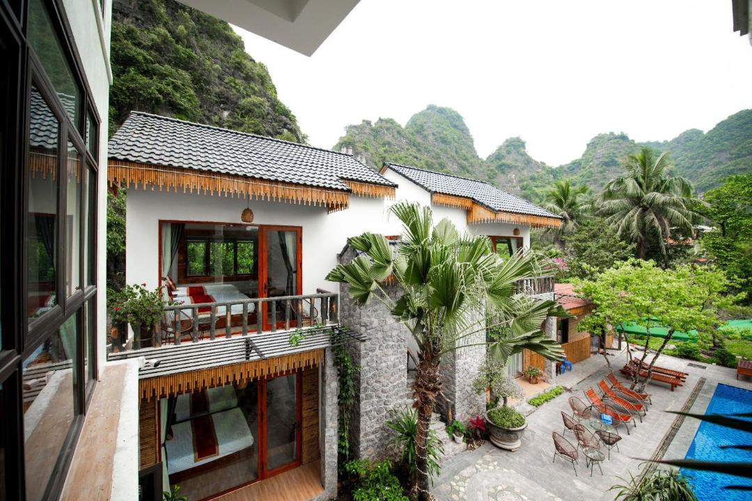 Photo of Others in Hoa Lu