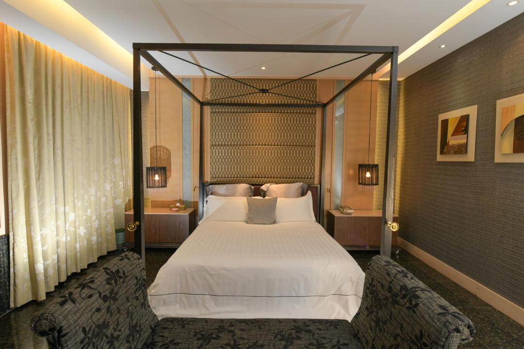 Photo of Bedroom in East District