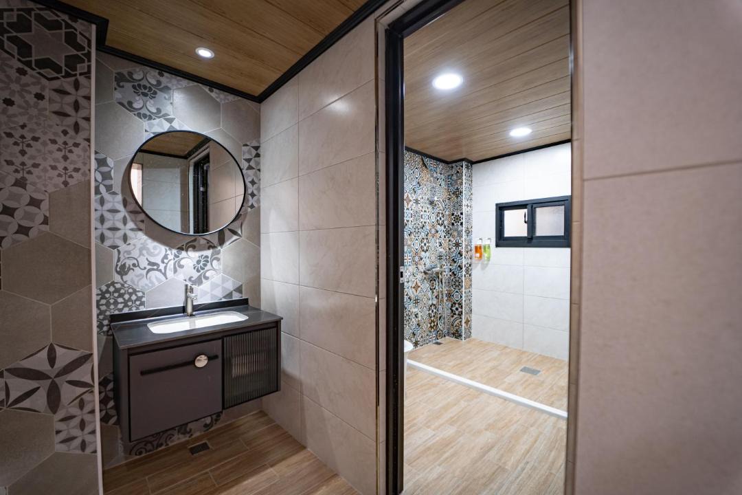 Photo of Bathroom in Xiaoliuqiu