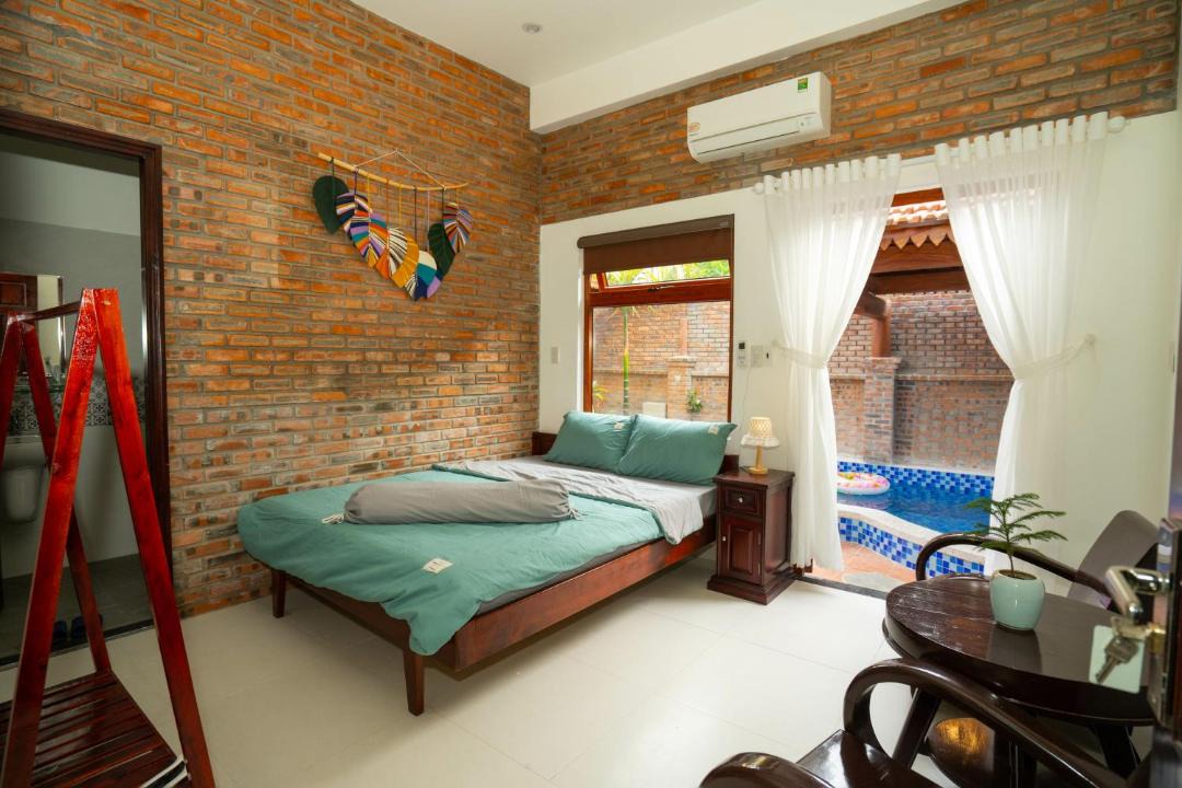 Photo of Others in Hue