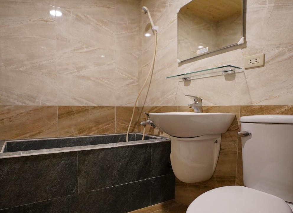 Photo of Bathroom in Zhongzheng