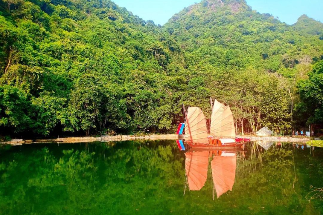 Photo of Others in Cat Ba