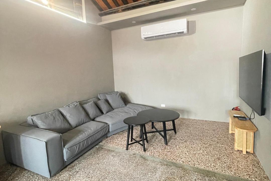 Photo of Livingroom in Old Town