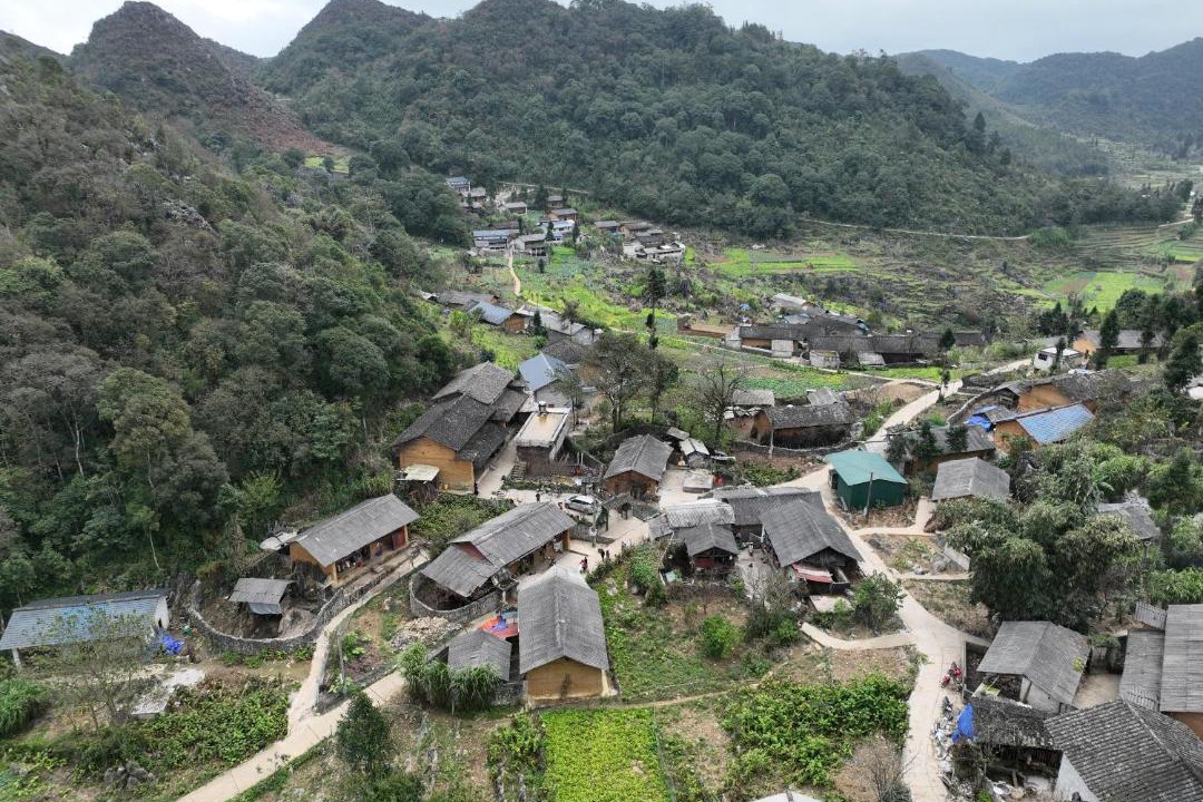 Photo of Others in Dong Van