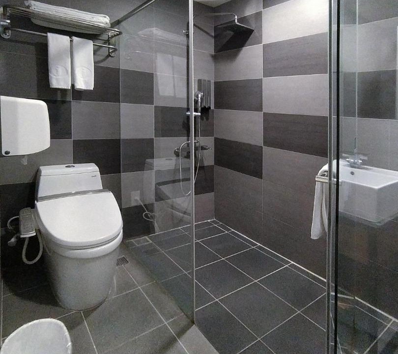Photo of Bathroom in Pingzhen District