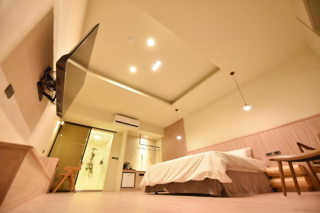Photo of Bedroom in East District