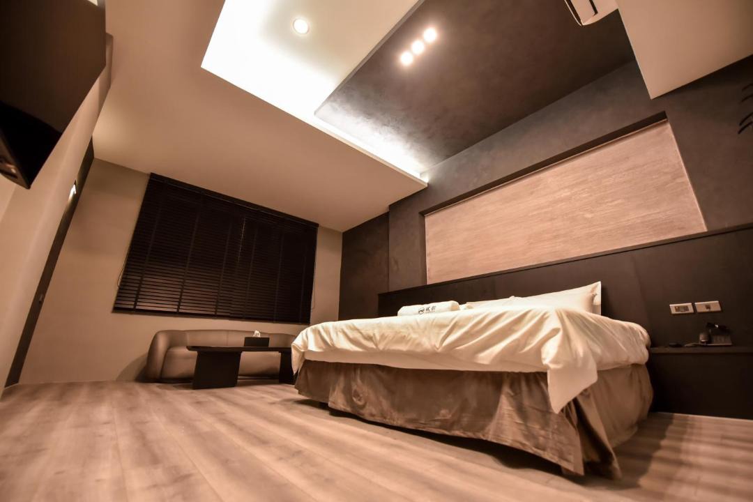 Photo of Bedroom in East District