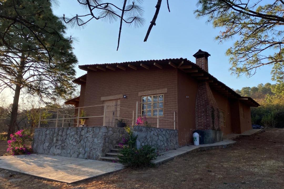 Photo of Buildings in Tapalpa