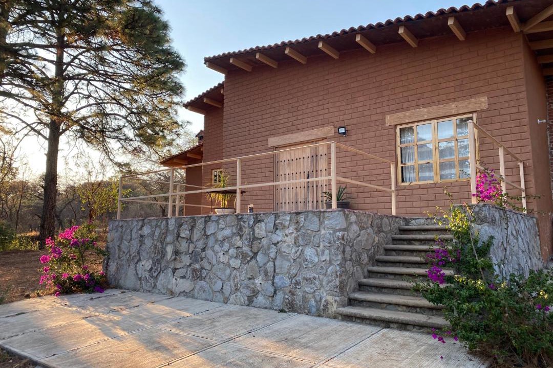 Photo of Buildings in Tapalpa