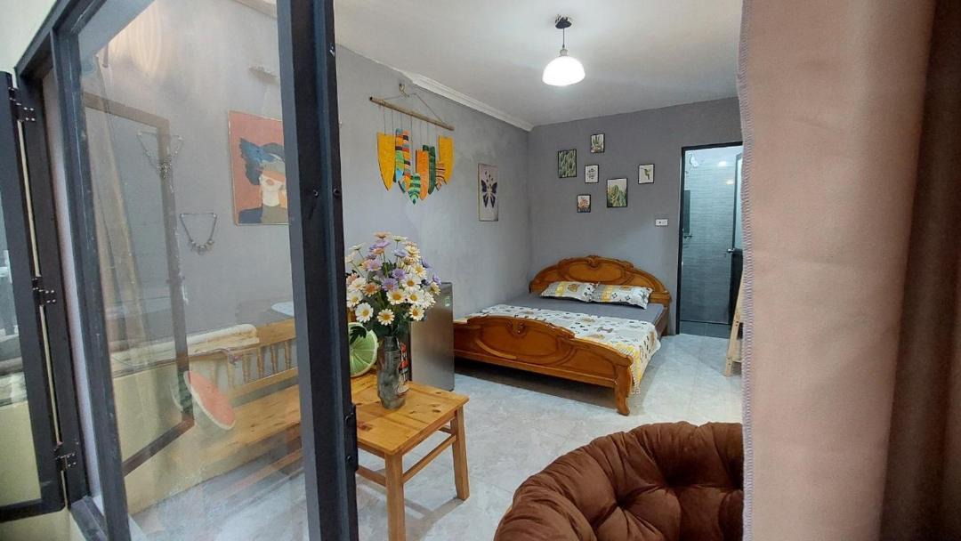 Photo of Livingroom in Ba Dinh