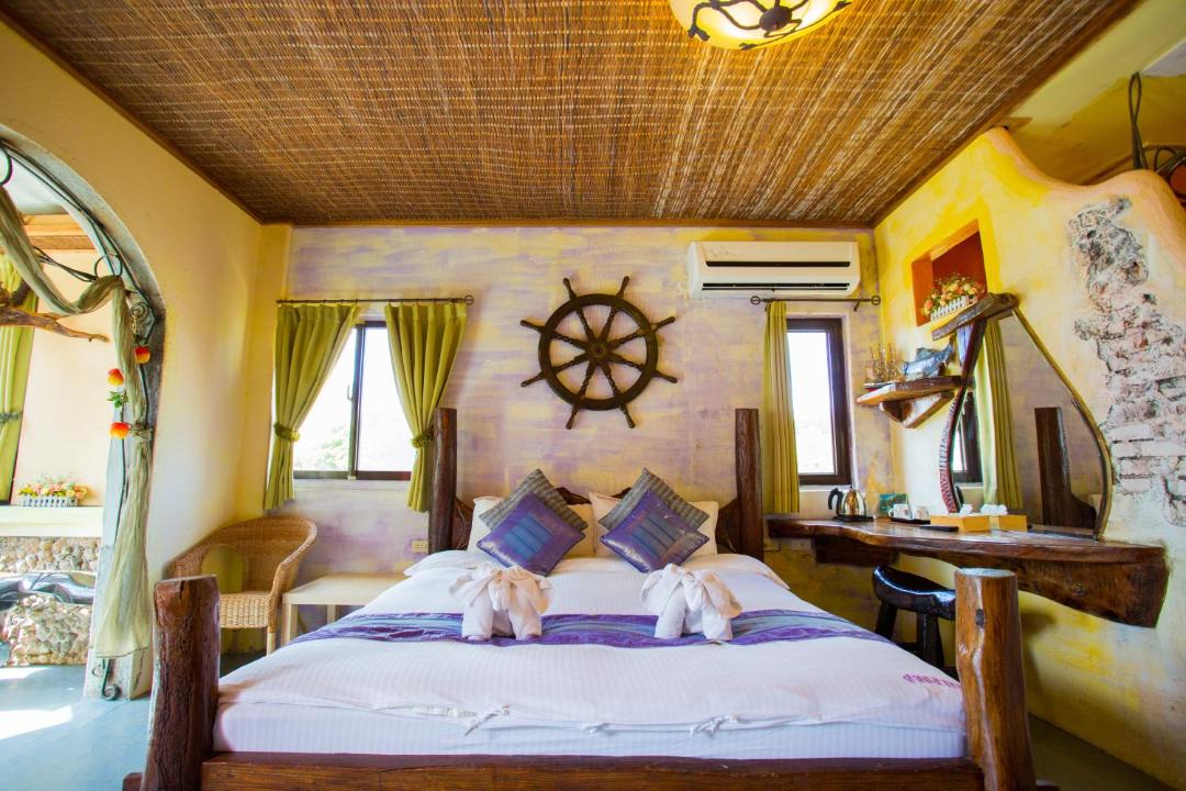 Photo of Bedroom in Sail Rock Beach
