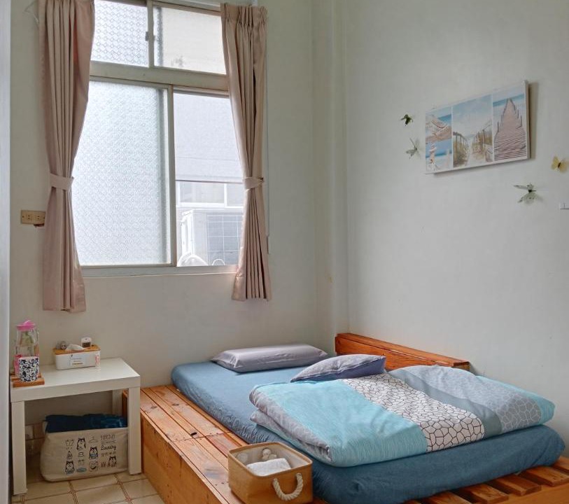 Photo of Bedroom in East District