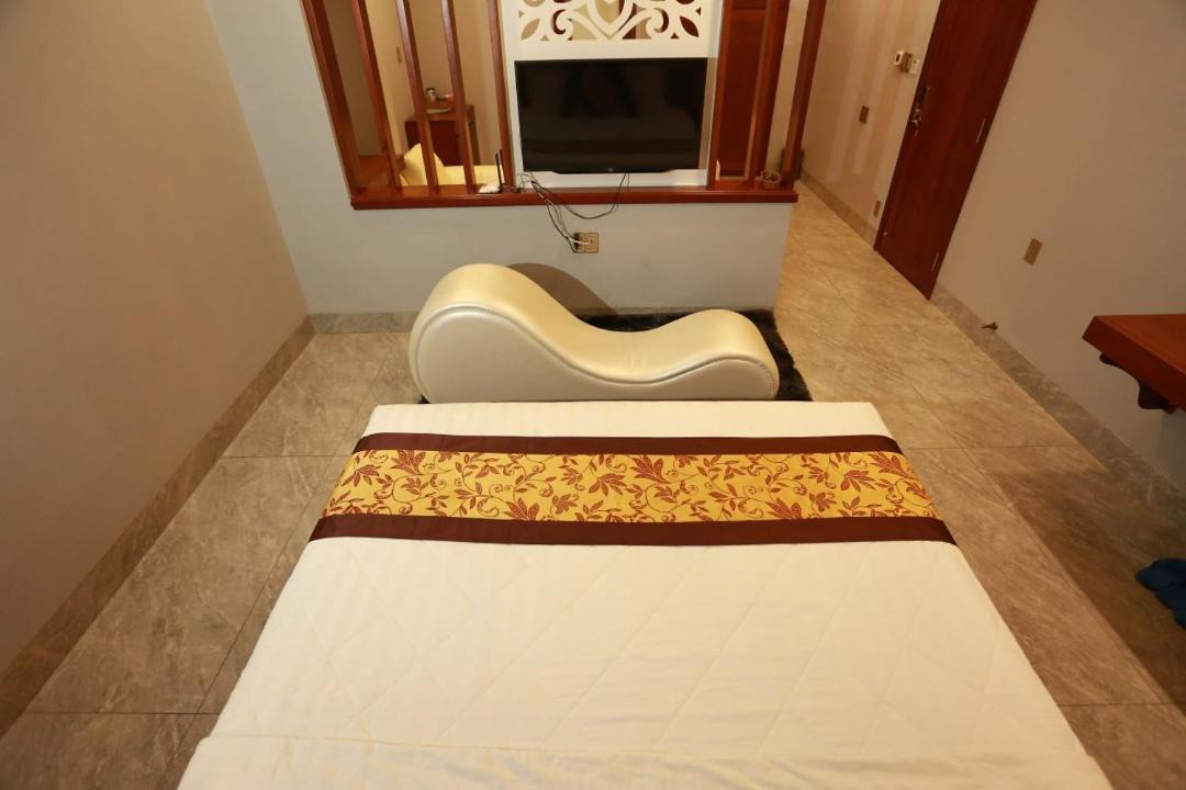 Photo of Bedroom in District 12