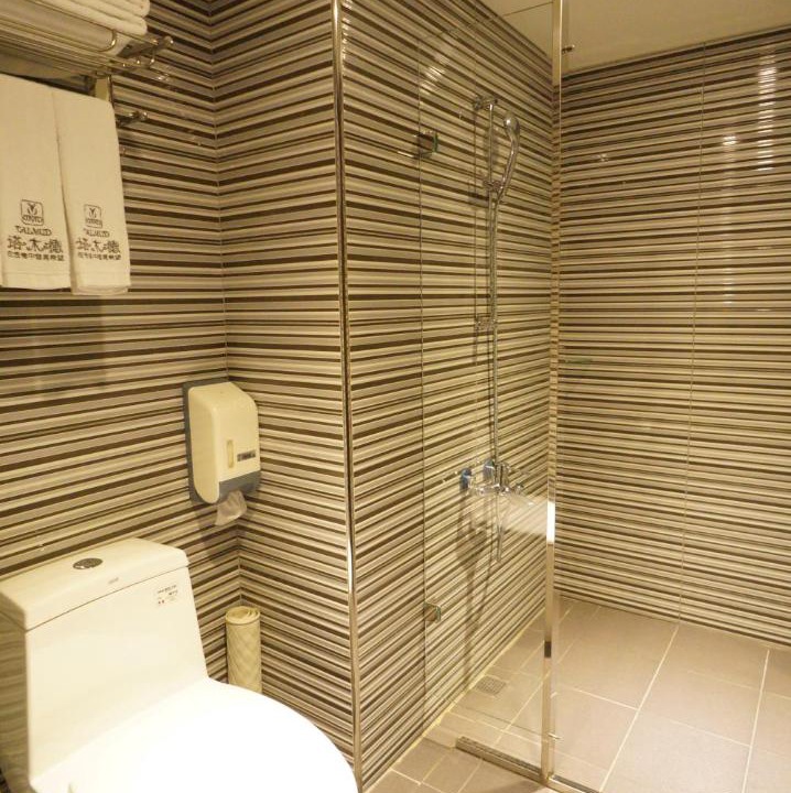 Photo of Bathroom in University District