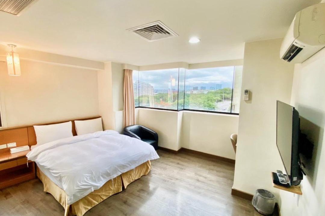 Photo of Bedroom in East District