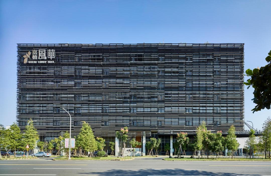 Photo of Buildings in West District