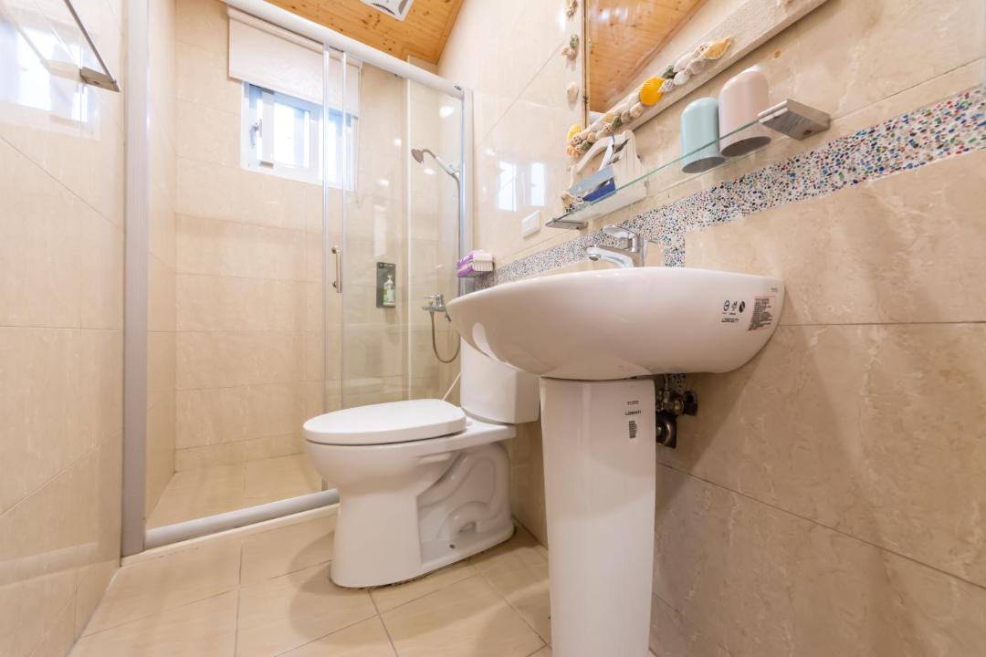 Photo of Bathroom in Shanjiao