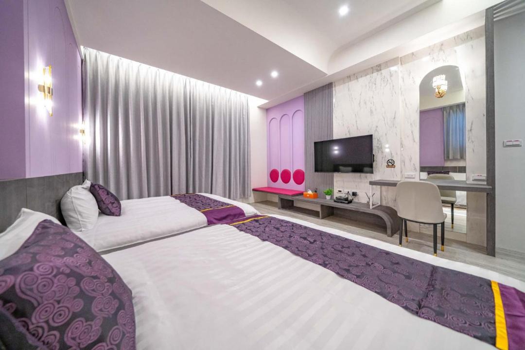 Photo of Bedroom in West Central District