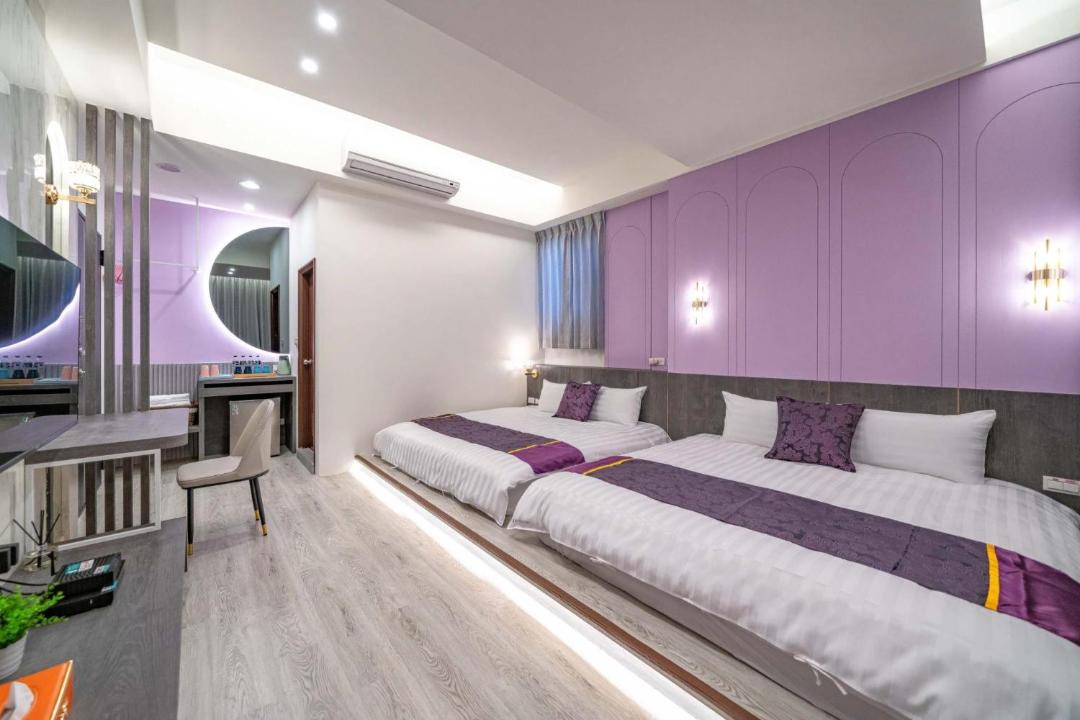 Photo of Bedroom in West Central District