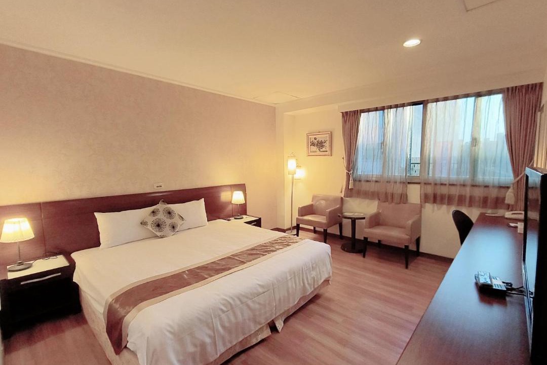 Photo of Bedroom in East District