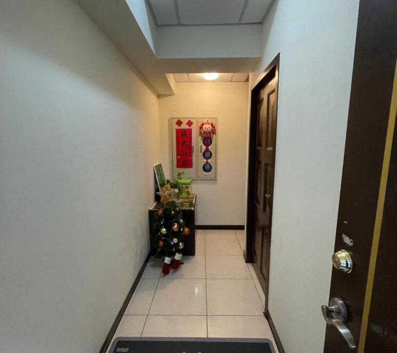 Photo of Livingroom in University District