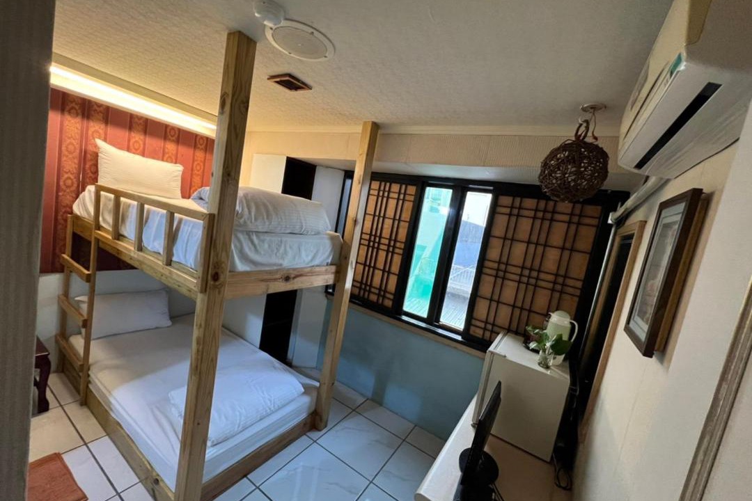 Photo of Bedroom in West District