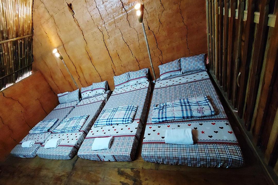 Photo of Others in Quan Ba