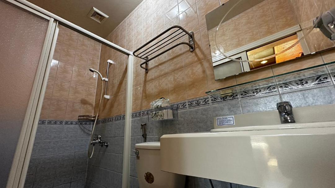 Photo of Bathroom in Fuxing District